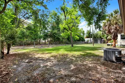325 Forrest Avenue, Savannah, GA 31404 - Photo 32