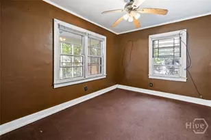 1529 Chester St, Savannah, GA 31415 - Photo 18