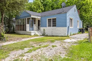 1529 Chester St, Savannah, GA 31415 - Photo 2