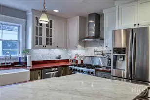 65 Richmond Dr, Savannah, GA 31406 - Photo 12