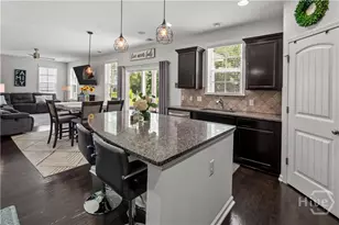 1646 Castleoak Dr, Richmond Hill, GA 31324 - Photo 10