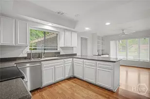 14 Hemingway Dr, Savannah, GA 31411 - Photo 16