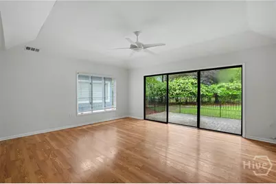 14 Hemingway Drive, Savannah, GA 31411 - Photo 6