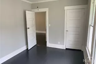 769 E Duffy St, Savannah, GA 31401 - Photo 14