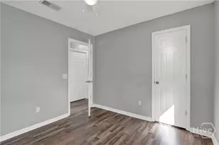 233 Sheila Dr, Hinesville, GA 31313 - Photo 16