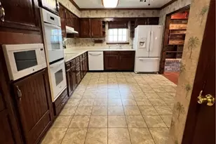 127 Pine Grove Dr, Savannah, GA 31419 - Photo 12