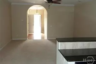 42 Weslyn Park Dr, Savannah, GA 31419 - Photo 2