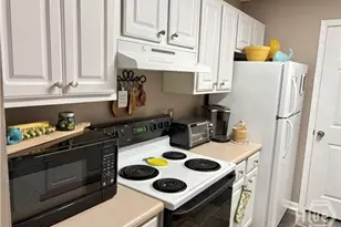 4305 Walden Park Dr, Savannah, GA 31410 - Photo 6
