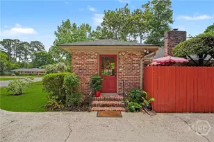 318 Johnston St, Savannah, GA 31405 - Photo 26