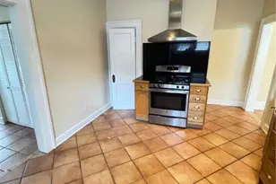 718 E 48th St, Savannah, GA 31405 - Photo 8