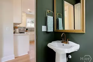 807 E 36th St, Savannah, GA 31401 - Photo 20