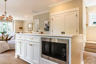 807 E 36th St, Savannah, GA 31401 - Photo 26