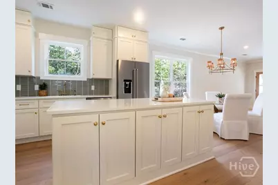 807 E 36th Street, Savannah, GA 31401 - Photo 28