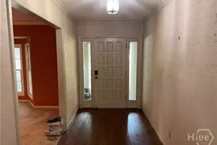 18 Monastery Rd, Savannah, GA 31411 - Photo 8