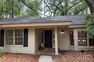 18 Monastery Rd, Savannah, GA 31411 - Photo 2