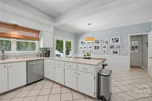 7 Fletcher Ln, Savannah, GA 31411 - Photo 22
