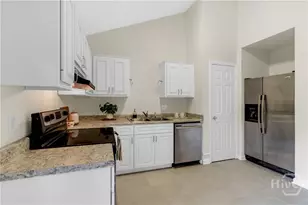 132 Hunt Club Ct, Savannah, GA 31406 - Photo 10
