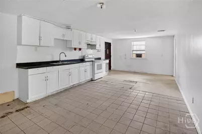 416 Cranman Drive, Savannah, GA 31406 - Photo 10