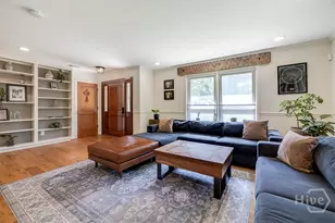 130 Schley Ave, Savannah, GA 31419 - Photo 6