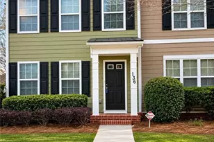 136 Alice Walker, Athens, GA 30607 - Photo 2