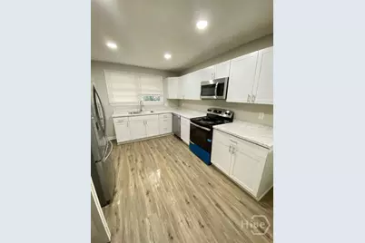 2137 Bolling Street, Savannah, GA 31404 - Photo 8