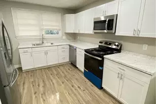2137 Bolling St, Savannah, GA 31404 - Photo 8