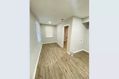 2137 Bolling Street, Savannah, GA 31404 - Photo 4