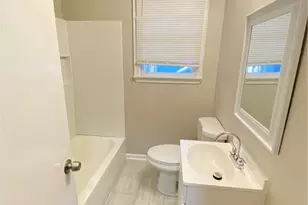 2137 Bolling St, Savannah, GA 31404 - Photo 12