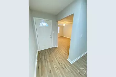 2137 Bolling Street, Savannah, GA 31404 - Photo 2
