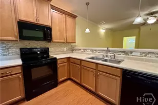 436 Governor Treutlen Circle, Pooler, GA 31322 - Photo 8