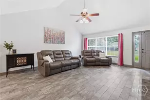 119 E Sagebrush Ln, Savannah, GA 31419 - Photo 6