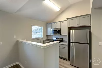 7346 Leghorn Street, Savannah, GA 31406 - Photo 14
