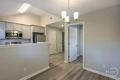 7346 Leghorn Street, Savannah, GA 31406 - Photo 16