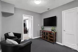 2218 Hanson St, Savannah, GA 31404 - Photo 4