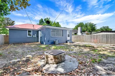 2218 Hanson Street, Savannah, GA 31404 - Photo 28