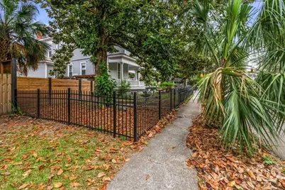 120 W 37th Street, Savannah, GA 31401 - Photo 4