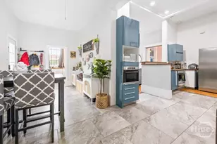 120 W 37th St, Savannah, GA 31401 - Photo 22
