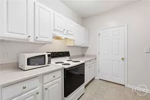 3103 Walden Park Dr, Savannah, GA 31410 - Photo 10