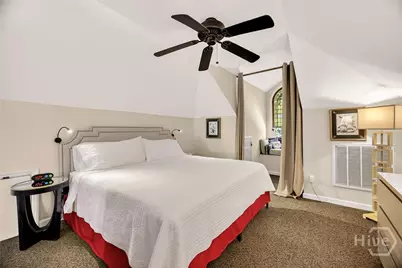 107 E 35th Street, Savannah, GA 31401 - Photo 48