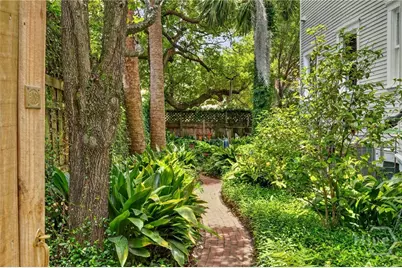 107 E 35th Street, Savannah, GA 31401 - Photo 52