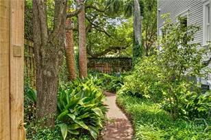 107 E 35th St, Savannah, GA 31401 - Photo 52