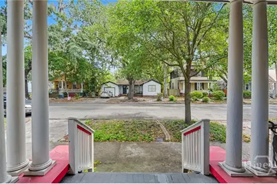 613 E 37th Street, Savannah, GA 31401 - Photo 8