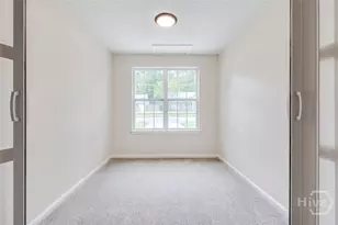 1 E White Hawthorne Dr, Savannah, GA 31419 - Photo 18