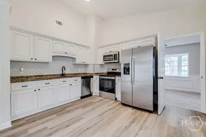 1 E White Hawthorne Drive, Savannah, GA 31419 - Photo 12