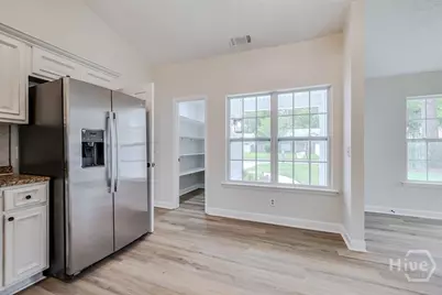 1 E White Hawthorne Drive, Savannah, GA 31419 - Photo 14