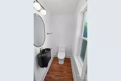 407 E 58th Street, Savannah, GA 31405 - Photo 16