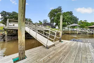 535 E 1st St, Midway, GA 31320 - Photo 30