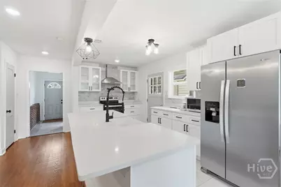 117 E 63rd Street, Savannah, GA 31405 - Photo 12
