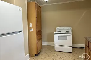 108 N College St, Pembroke, GA 31321 - Photo 10