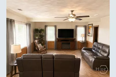 302 Chevis, Savannah, GA 31419 - Photo 6